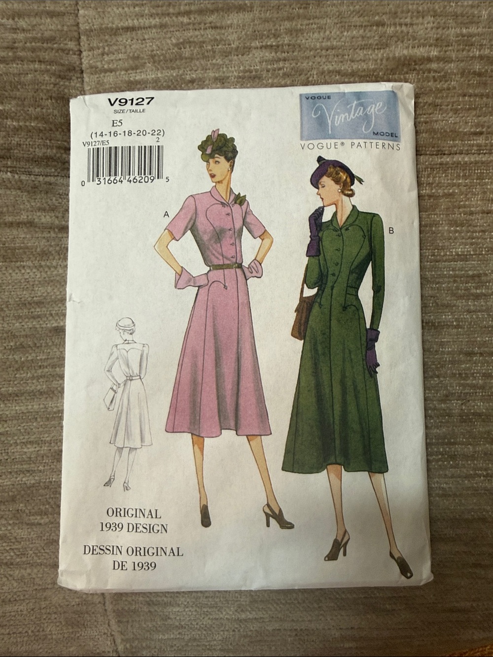 Vogue Vintage Sewing Pattern V9127 1939 Design, US Size 14-22